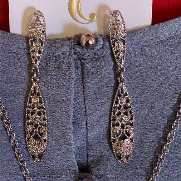 Necklace and Earring set - Picture 4 of 7